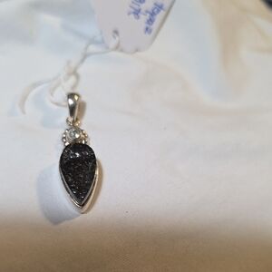 Elegant Shungite With Clear Topaz